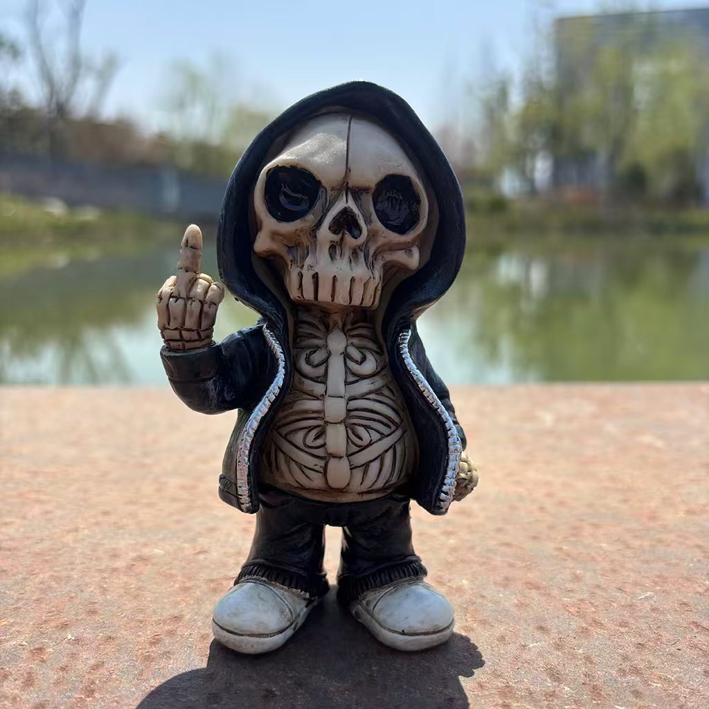 Halloween Middle finger skull figurine